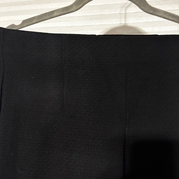 EUc Black Textured Calvin Klein Skinny Pull On Pants 8 - Picture 2 of 7